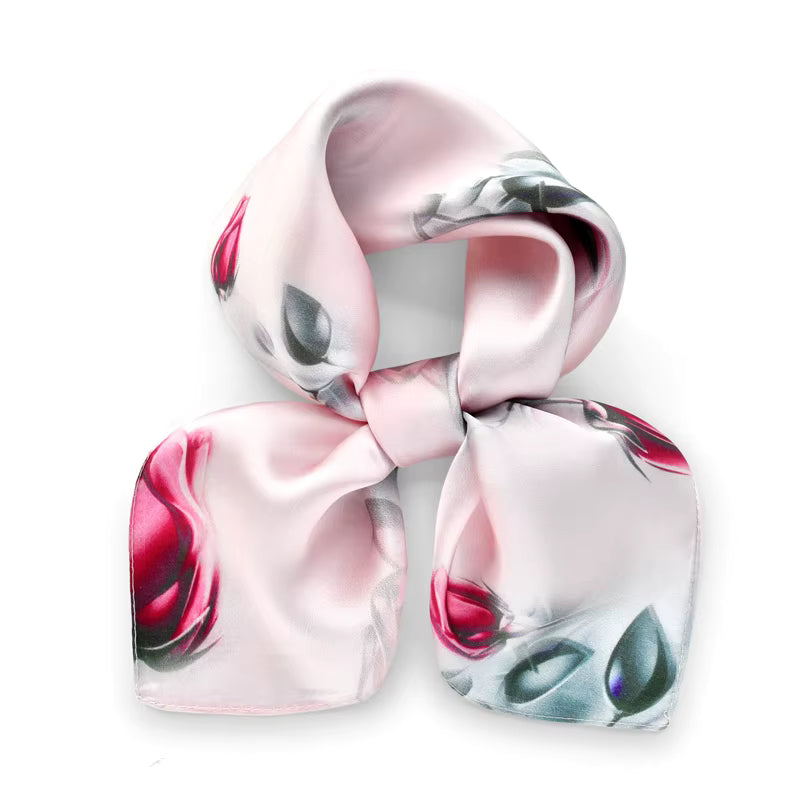 Carré-de-soie-rose-noué