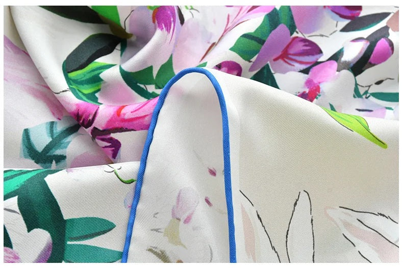belle-finition-main-soie-serge-Aura-Foulard